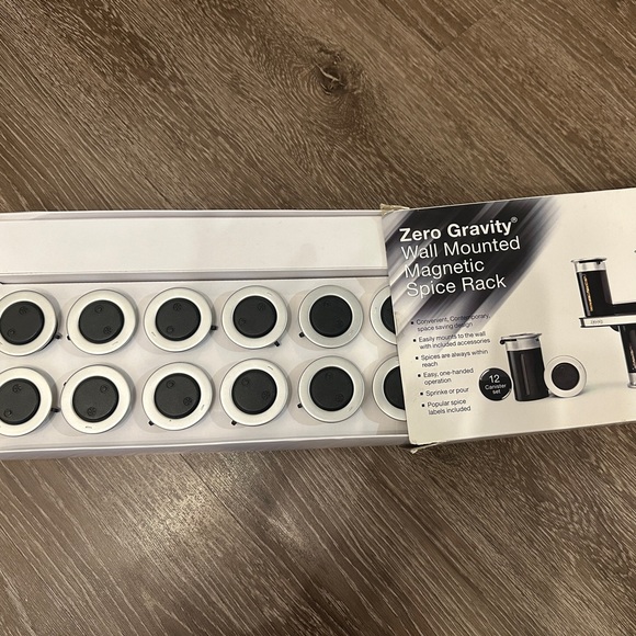 Honey-Can-Do 12 Piece Wall Mount Magnetic Spice Stand - Picture 3 of 5